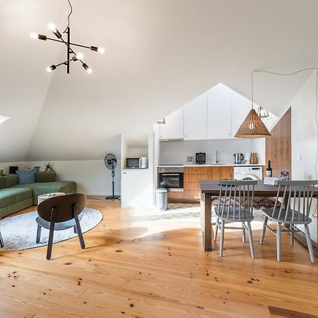 Guestready - Spacious And Modern Apt W/ Skylight Porto Eksteriør bilde