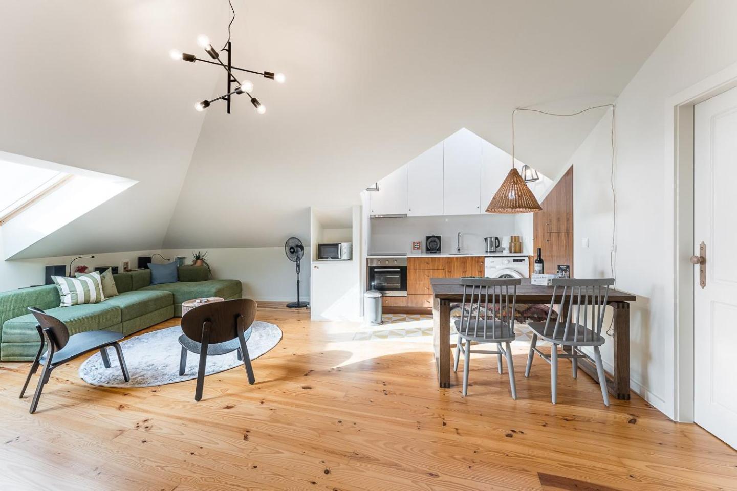 Guestready - Spacious And Modern Apt W/ Skylight Porto Eksteriør bilde