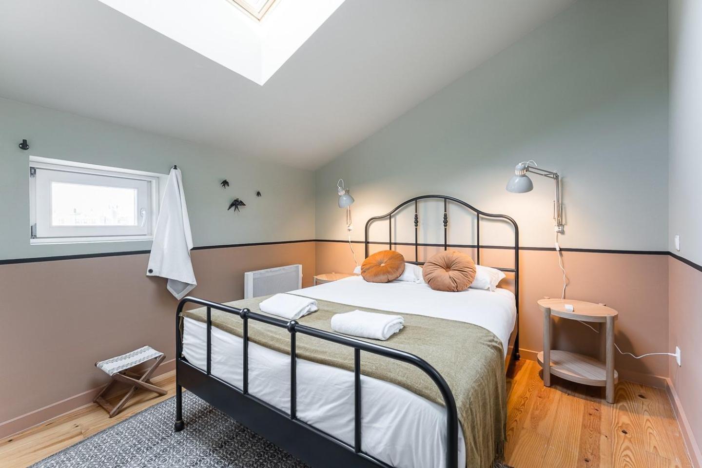 Guestready - Spacious And Modern Apt W/ Skylight Porto Eksteriør bilde